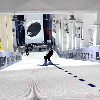 تشک‌های شیب خشک محدودیت‌های فصلی را می‌شکنند و تجربه اسکی دور سال را فراهم می...